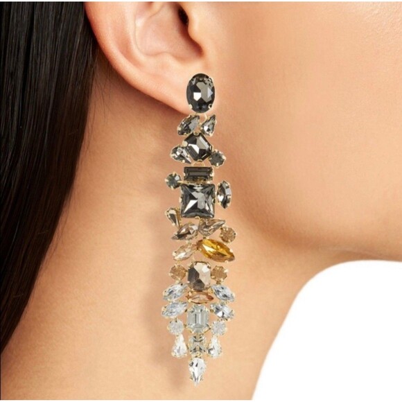 STELLA & RUBY Dynasty Crystal Statement Earrings New - Picture 2 of 8